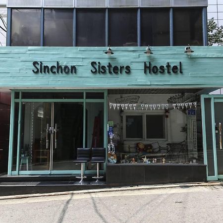 Sinchon Sisters Hostel Σεούλ Εξωτερικό φωτογραφία