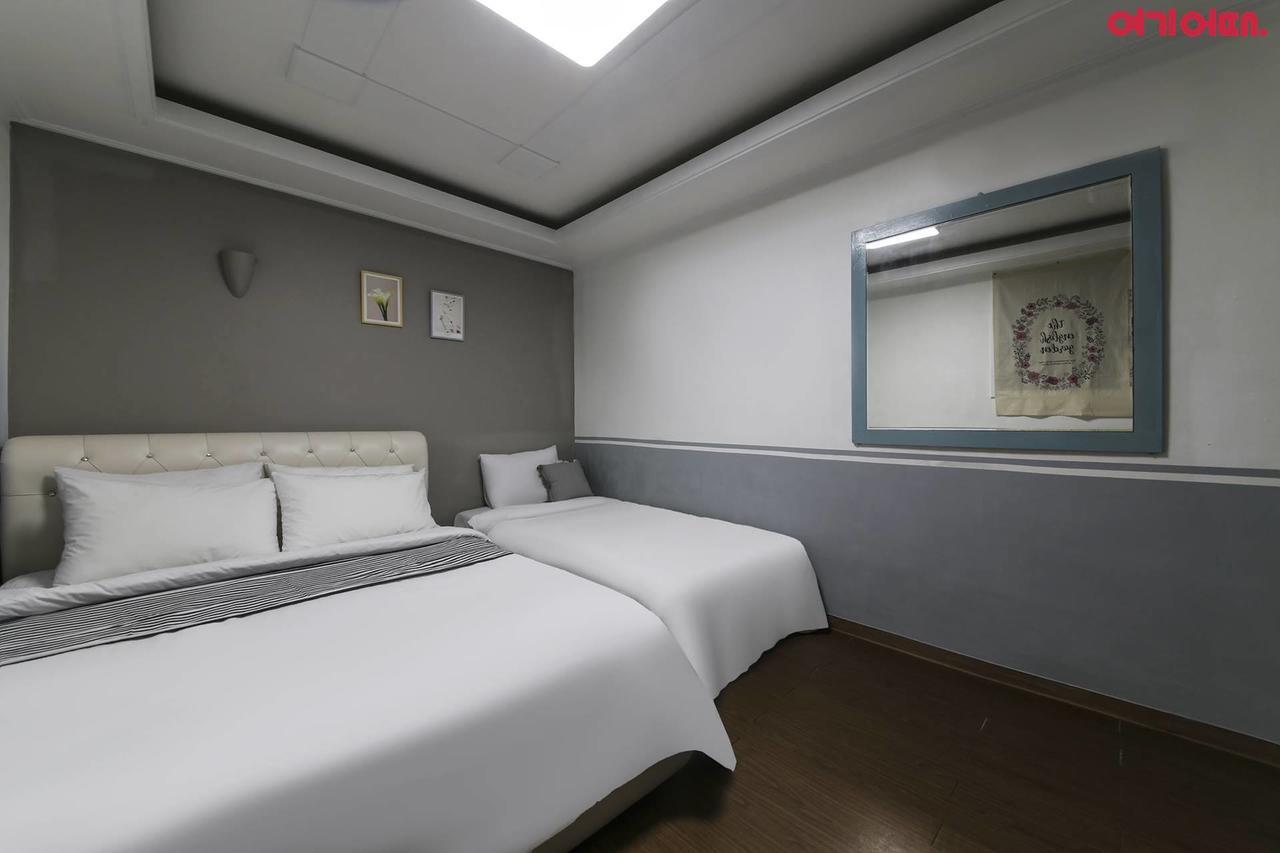 Sinchon Sisters Hostel Σεούλ Εξωτερικό φωτογραφία