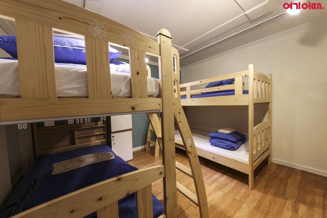 Sinchon Sisters Hostel Σεούλ Εξωτερικό φωτογραφία