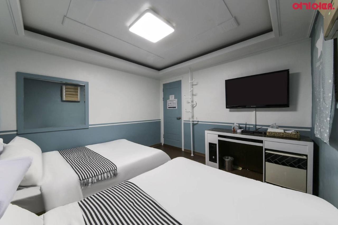 Sinchon Sisters Hostel Σεούλ Εξωτερικό φωτογραφία