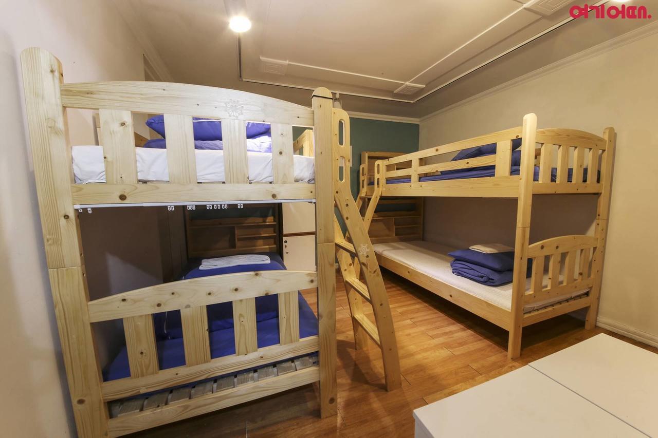 Sinchon Sisters Hostel Σεούλ Εξωτερικό φωτογραφία